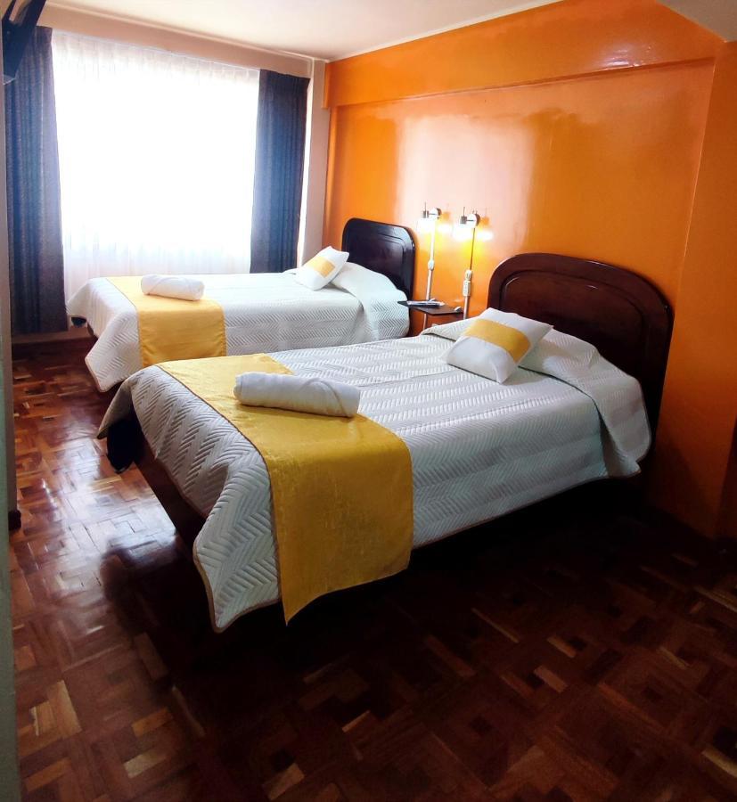 Hotel Express Ла Пас Екстериор снимка