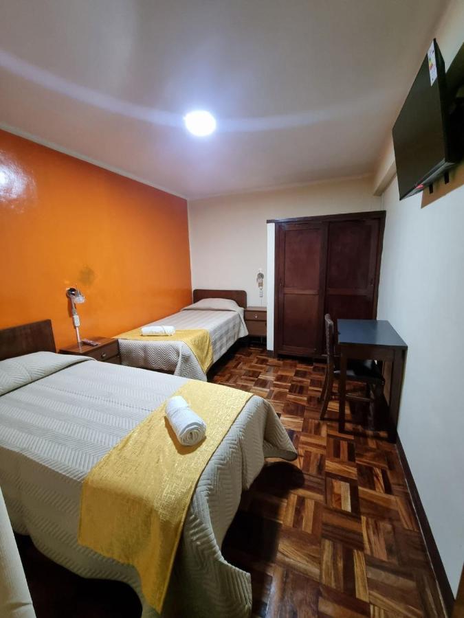 Hotel Express Ла Пас Екстериор снимка
