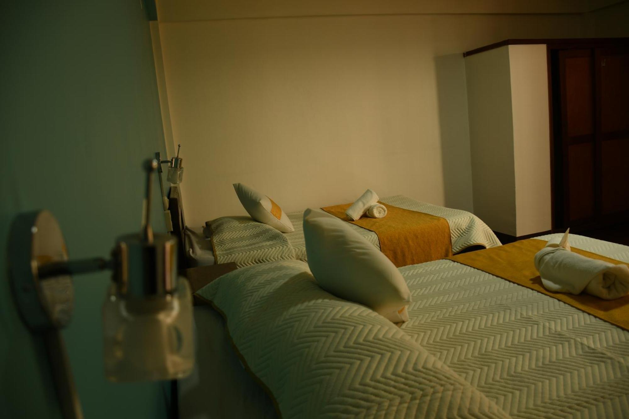Hotel Express Ла Пас Екстериор снимка