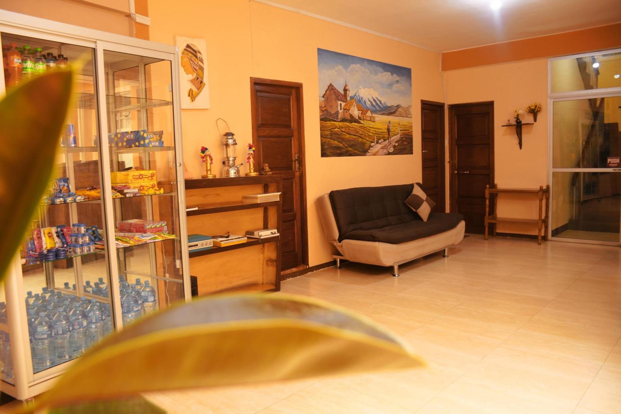 Hotel Express Ла Пас Екстериор снимка